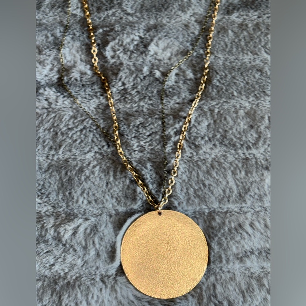 Circular GOLD PENDANT W/ A DOUBLE CHAIN~One is a matte GLD other is a matte SLVR - Picture 3 of 3
